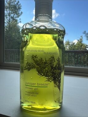 Bath & Body Works Pleasures Juniper Breeze Shower Gel — Unopened 10 fl oz